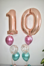 Load image into Gallery viewer, Double Foil Rose Gold Numbers with 6 latex Bouquet